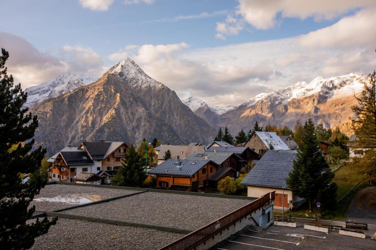 Ferienwohnung Aux Pieds Des Pistes, Les 2 Alpes Vénosc Exterior foto